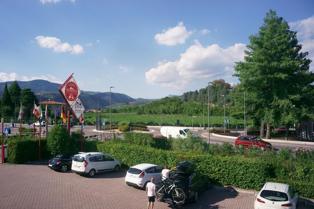 Hotel Valpolicella International San Pietro in Cariano Extérieur photo
